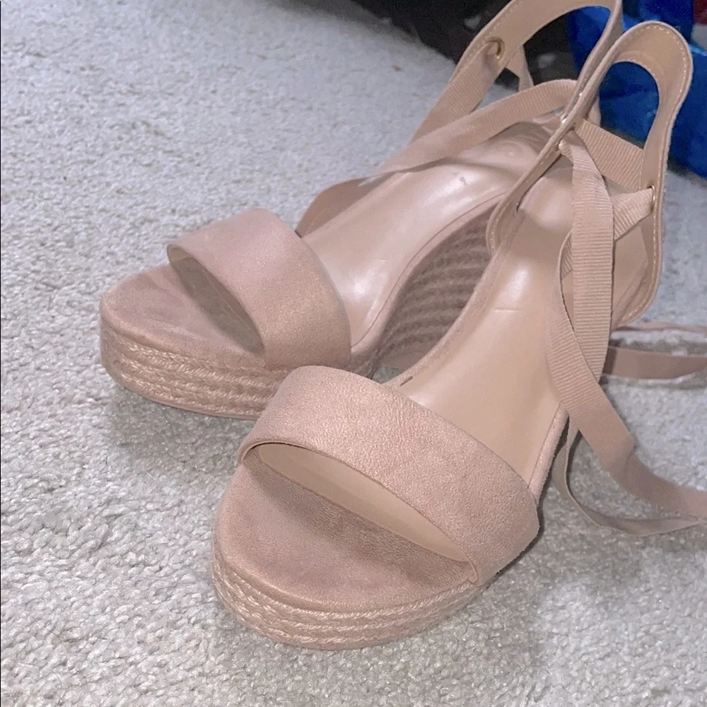 INC International Concepts these tan